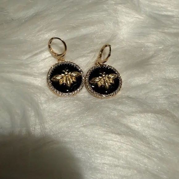 Bee Earrings - Picture 8 of 16
